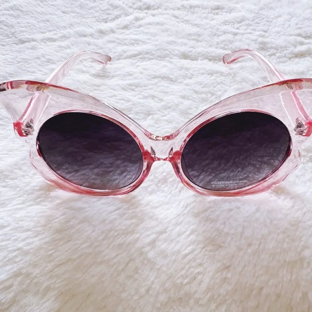 Eliza Light Pink Butterfly-shaped Sunglasses